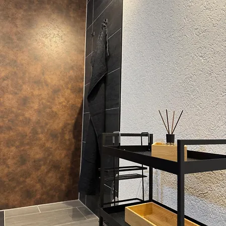 Emelies Sonnenwohnung Mit Balkon Apartment *