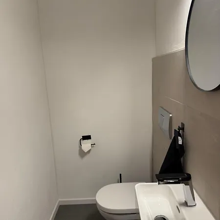 Apartment Emelies Sonnenwohnung Mit Balkon *