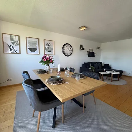 Emelies Sonnenwohnung Mit Balkon * Efringen-Kirchen