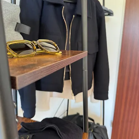 Emelies Sonnenwohnung Mit Balkon