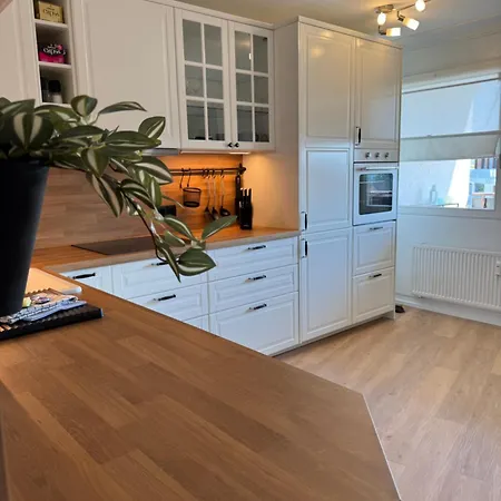Apartment Emelies Sonnenwohnung Mit Balkon *